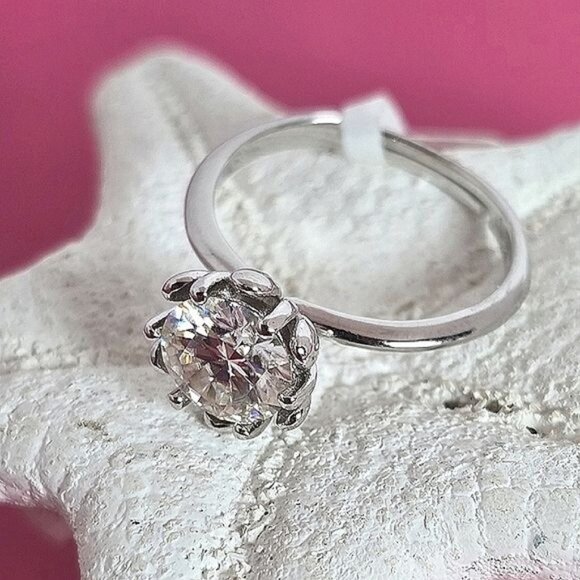 GH Color 8mm Moissanite 925 Sterling Silver Ring Sz 8.25 (adjustable)
